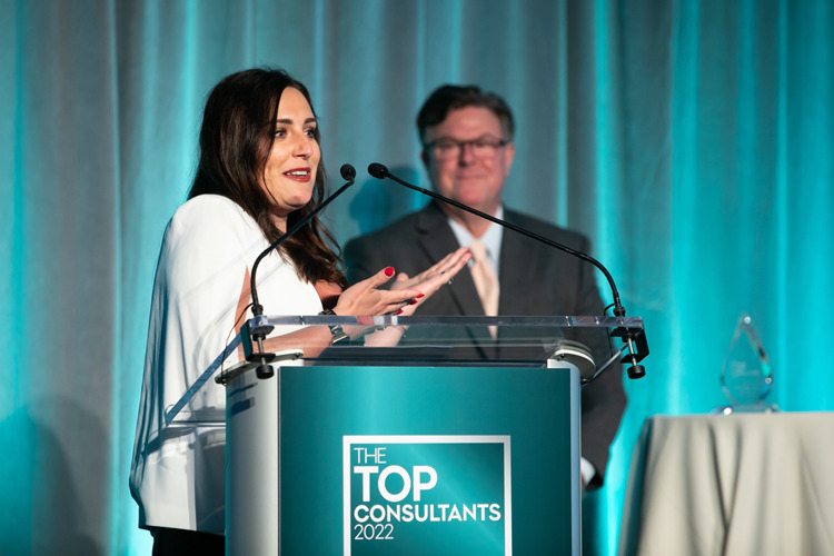 Rhonda Hiatt speaking at Top Consultants awards gala